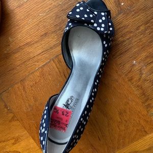 Blue and White Polka dot Heels
